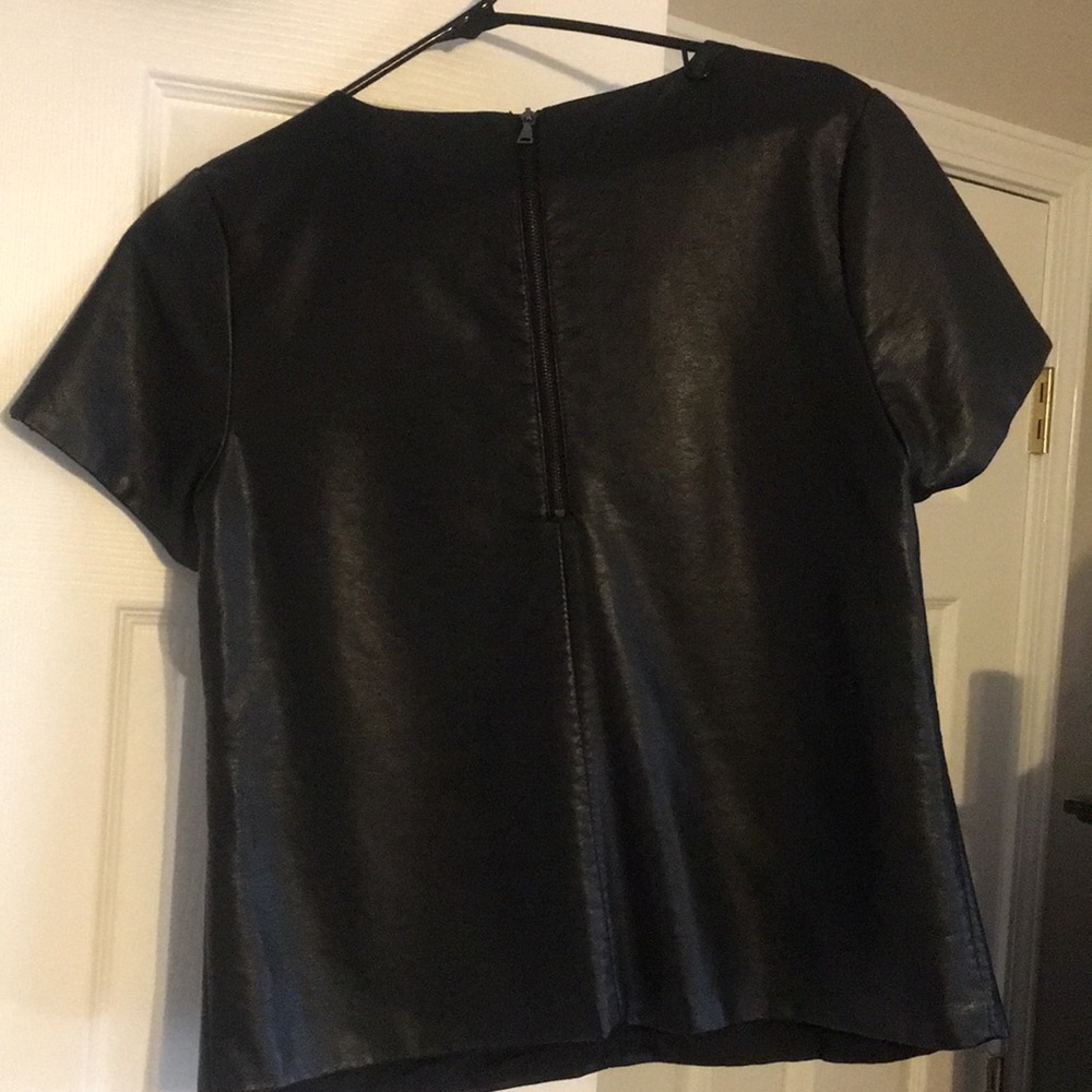 Medium Leather Express top